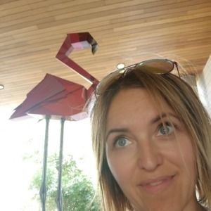 Meet your Posher, April